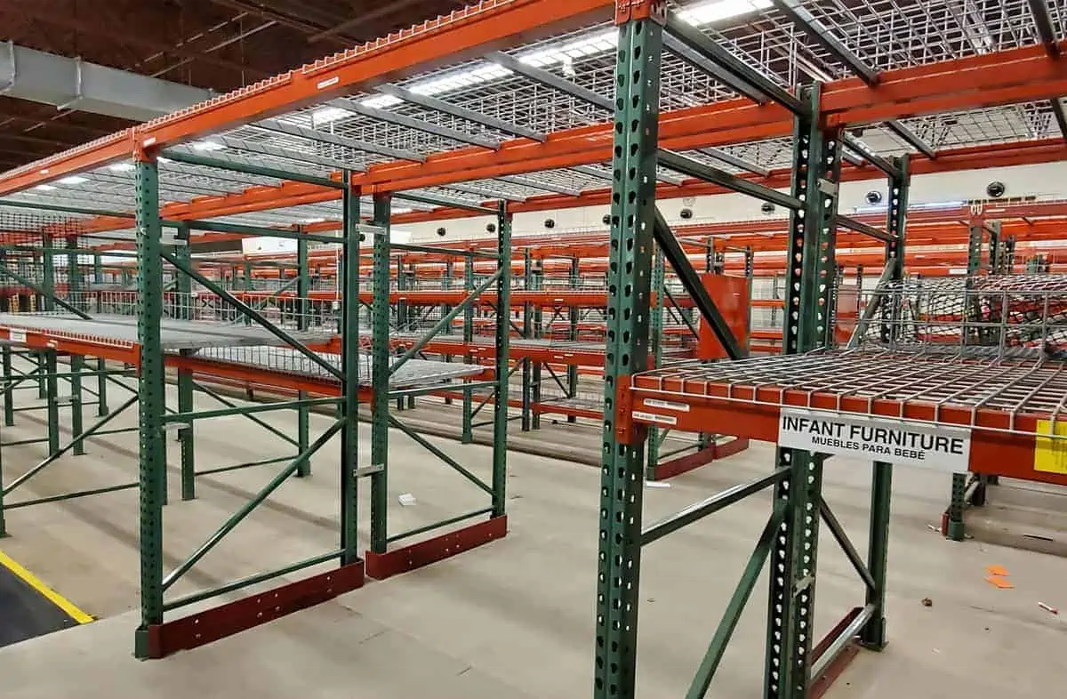 Robuust druppelvormig palletstellingsysteem, korte palletstellingen voor industriële selectieve palletstellingen in magazijnen.