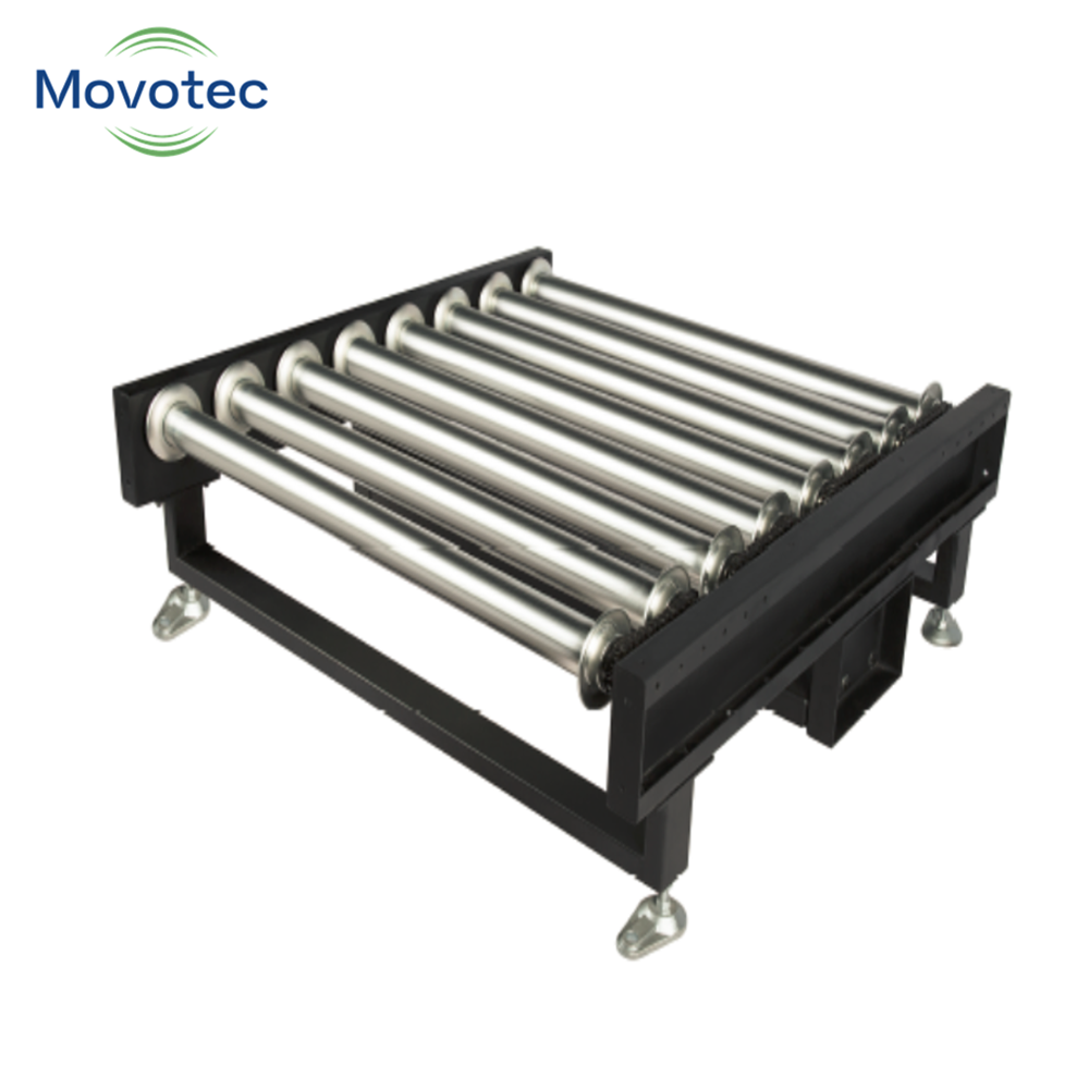 Movotec zware, kettingaangedreven roltransportband van koolstofstaal met instelbare snelheid, rollagers en dubbele tandwielen.