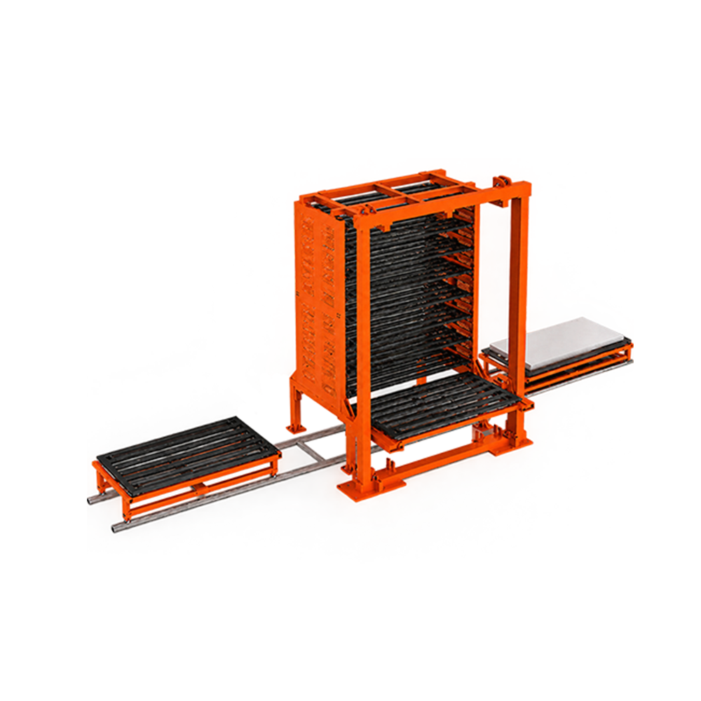 Automatisch opslagsysteem voor plaatmetaal in een metaalwerkplaats. Verticaal magazijn voor stalen platen met PLC-touchscreen. Intelligent opslagsysteem.