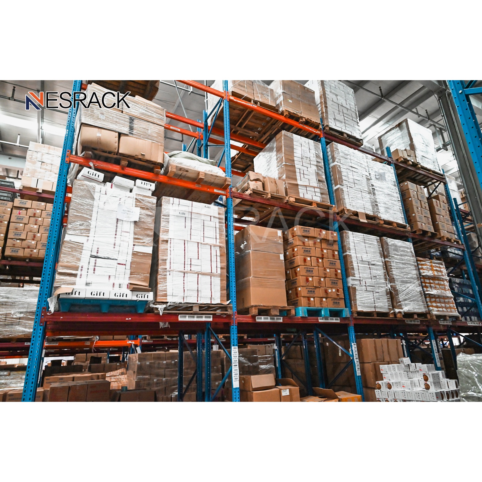 Palletstellingen met meerdere niveaus, zwaar uitgevoerde magazijnstellingen, stapelbare palletstellingen.