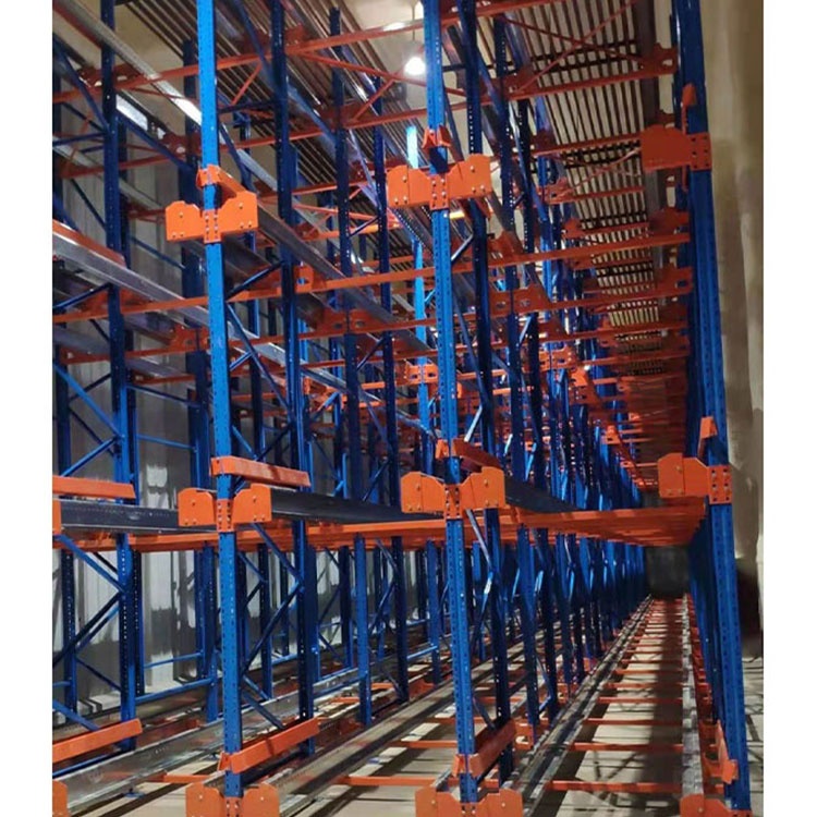 FIFO-systeem, shuttle-rack, radioshuttle, fabrikant van magazijnopslagrekken, verplaatsbare shuttle-palletstellingen.