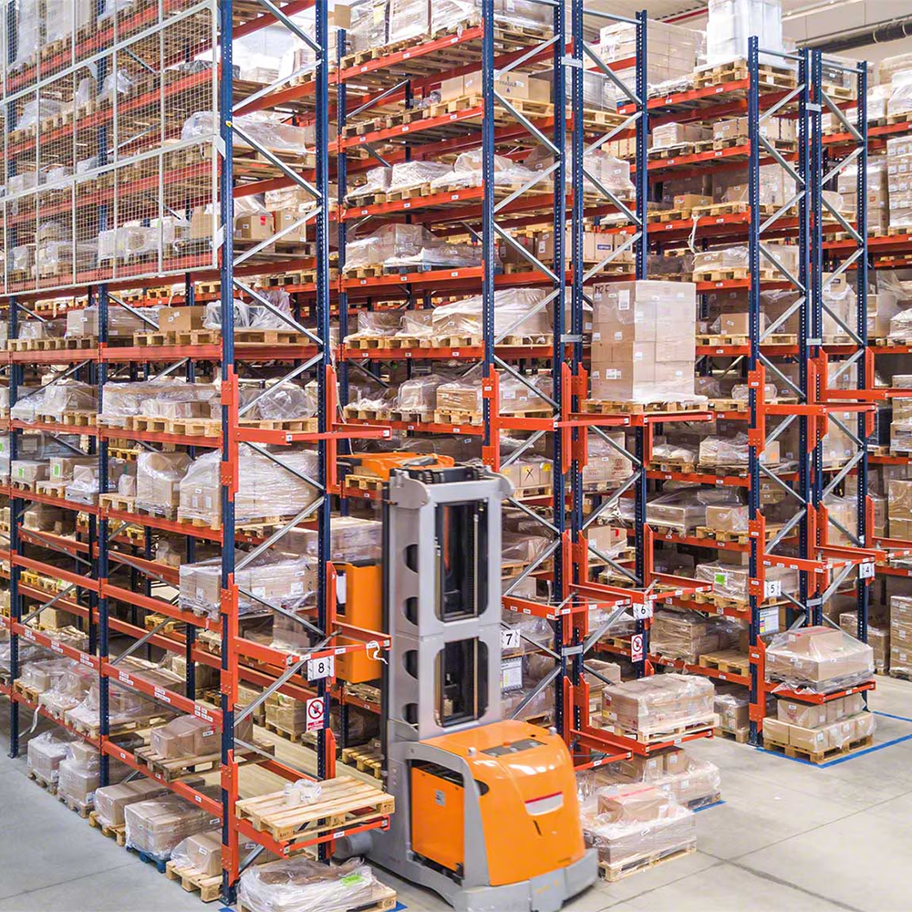 Op maat gemaakte, zware selectieve palletstellingen: een totaaloplossing voor magazijnopslag en -indeling in de VAE.
