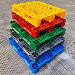 T1027E Industriële robuuste en duurzame kunststof pallets
