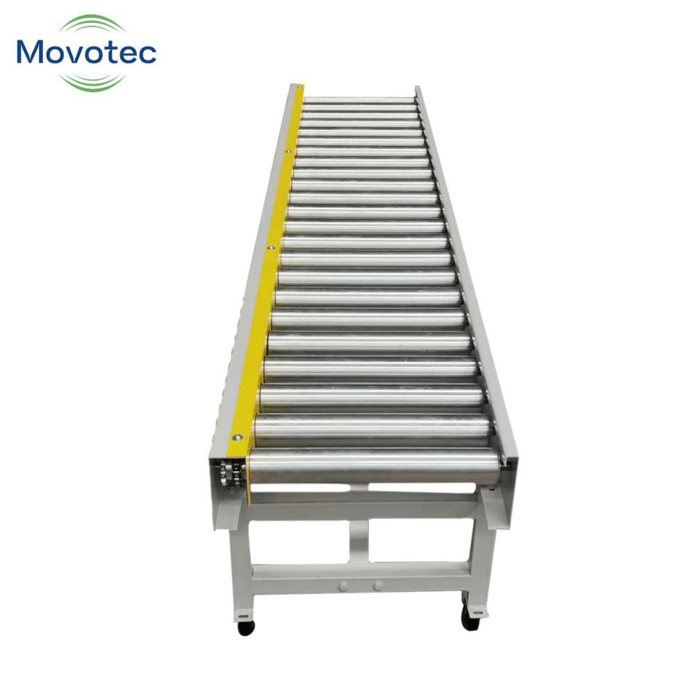 Movotec zware, kettingaangedreven roltransportband van koolstofstaal met instelbare snelheid, rollagers en dubbele tandwielen.