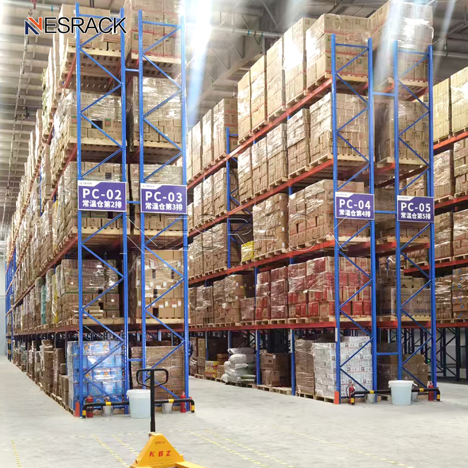 Fabriekslevering Zware selectieve opslag magazijn palletstellingen Hoogwaardige boutloze opslagstellingen