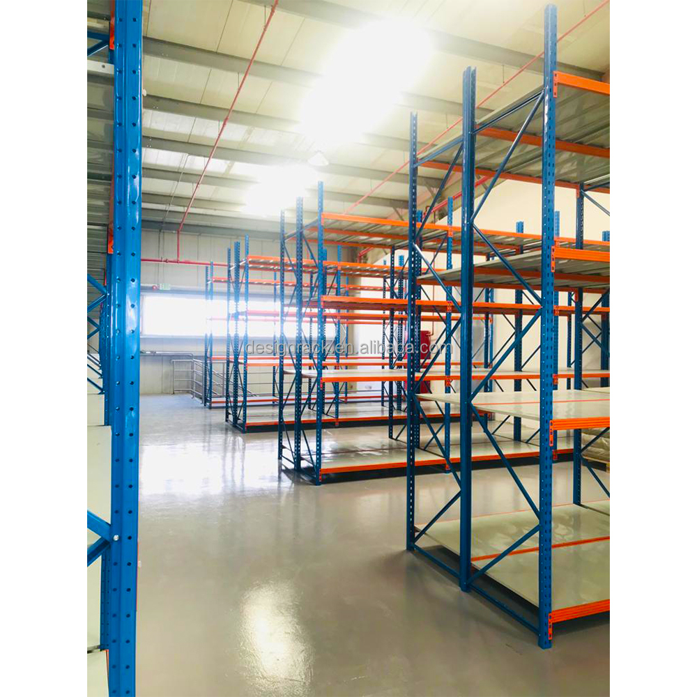 Efficiënt, robuust, boutloos, stalen selectief palletrek met 5 lagen, verstelbaar, voor magazijnopslag en ruimtebesparing.