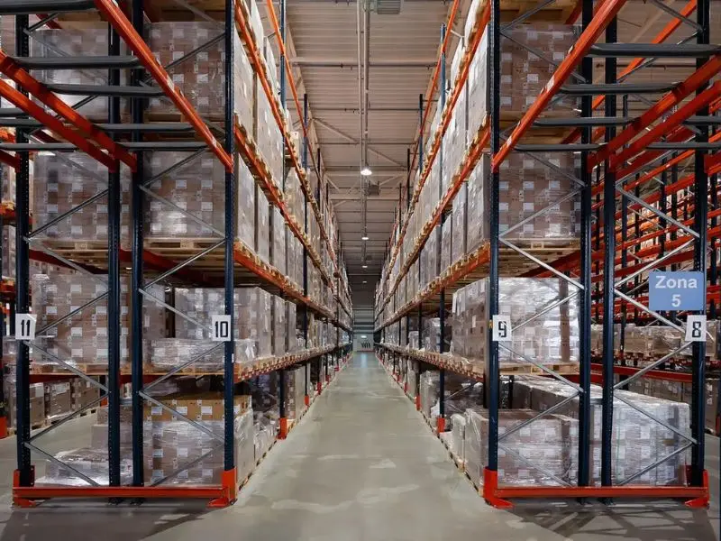 Algemene magazijnopslag en palletstellingen